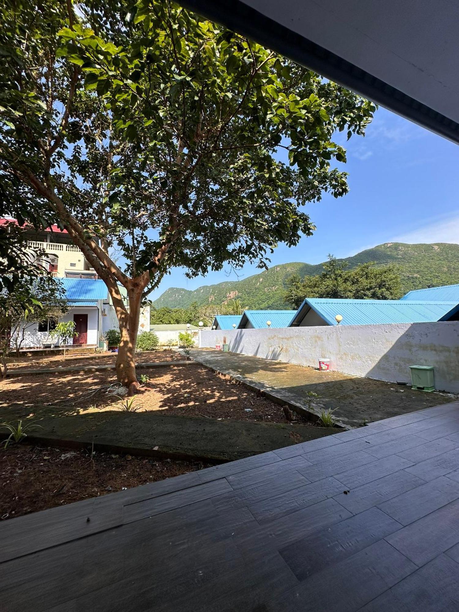 Bungalow Hotel Chi Khu Co Ong Exteriör bild