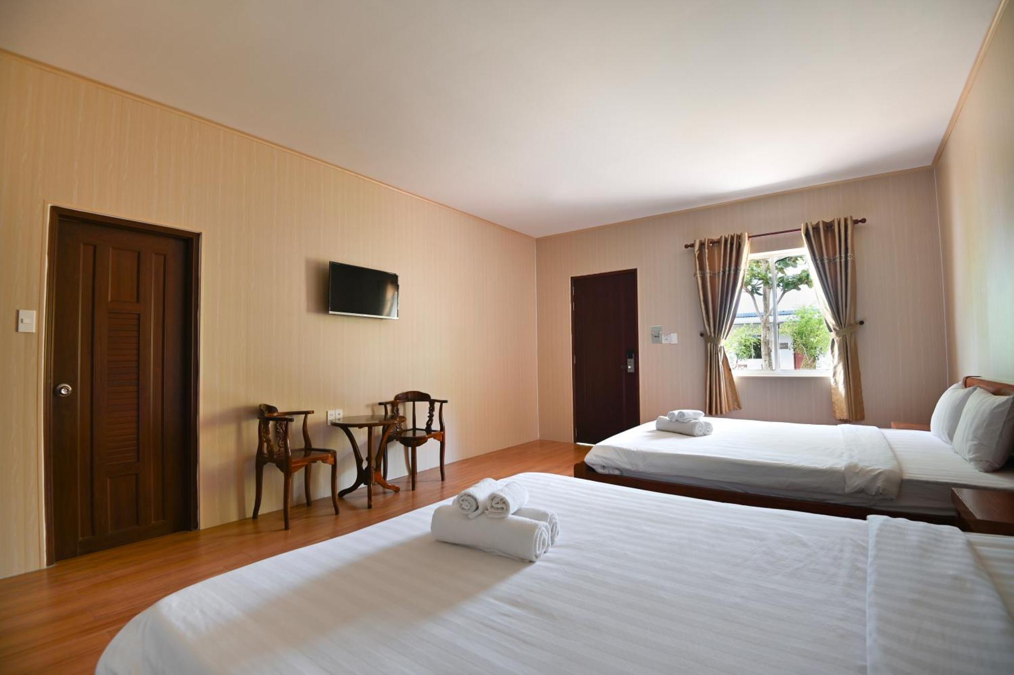 Bungalow Hotel Chi Khu Co Ong Exteriör bild