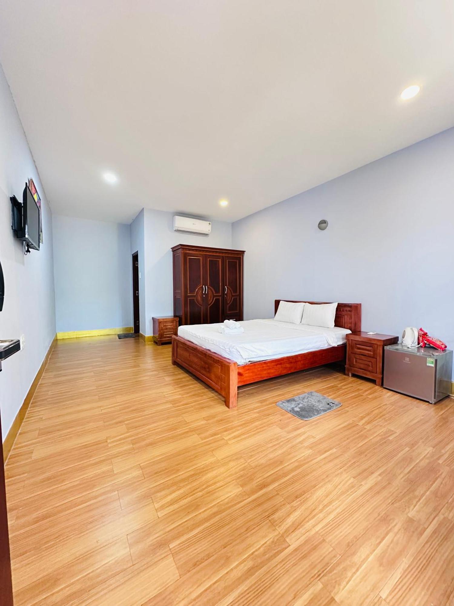Bungalow Hotel Chi Khu Co Ong Exteriör bild