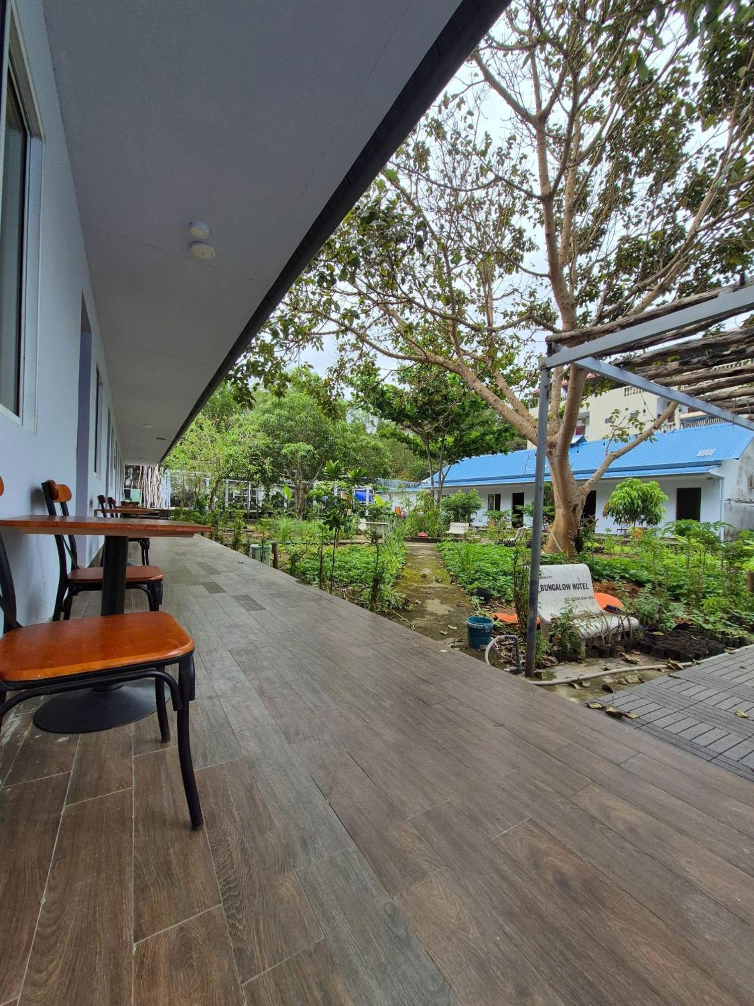 Bungalow Hotel Chi Khu Co Ong Exteriör bild
