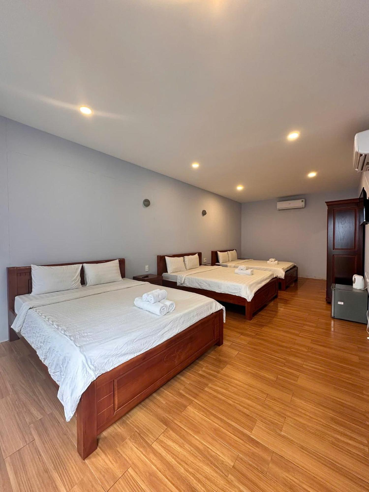 Bungalow Hotel Chi Khu Co Ong Exteriör bild